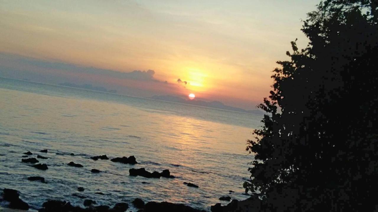 Koh Jum Aosi Beach View Ngoại thất bức ảnh
